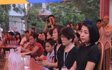 [ẢNH] Khoảnh khắc xúc động phiên đấu giá 32 giò lan của liệt sĩ phi công Khuất Mạnh Trí