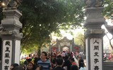 [ẢNH] Người dân nô nức đi lễ đền, chùa dịp đầu năm
