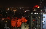 [ẢNH] Hiện trường Israel trả đũa, không kích Dải Gaza sau vụ tấn công tên lửa nhằm vào thành phố Tel Aviv