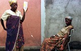 [ẢNH] Tưởng niệm 25 năm nạn diệt chủng Rwanda: Những khuôn hình gây ám ảnh