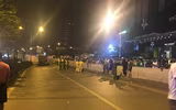 [ẢNH] Hiện trường ba vụ tai nạn giao thông liên tiếp ở Hà Nội trong đêm 22-4