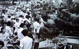 [ẢNH] Những hình ảnh khó quên trong ngày giải phóng miền Nam, thống nhất đất nước năm 1975