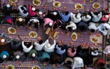[ẢNH] Thế giới Hồi giáo ăn mừng tháng lễ Ramadan thế nào?