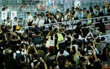 [ẢNH] Sân bay quốc tế Hồng Kông mở lại sau hai ngày thất thủ do biểu tình