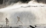 [ẢNH] Bạo lực leo thang, nhiều thành phố ở Chile chìm trong 