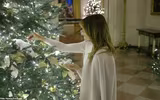 [ẢNH] Đệ nhất phu nhân nước Mỹ Melania Trump trang hoàng Nhà Trắng đón Giáng sinh 2019