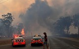 [ẢNH] Australia vẫn căng thẳng tìm cách dập tắt những đám cháy rừng