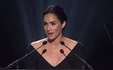 [ẢNH] Công nương Meghan Markle và những lần phá vỡ quy tắc Hoàng gia Anh