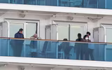 [ẢNH] Cuộc sống tù túng trên siêu tàu du lịch Diamond Princess bị cách ly do virus corona