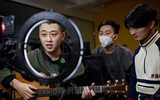 [ẢNH] Cuộc sống online trong thời đại dịch Covid-19