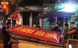[ẢNH] Vỡ òa cảm xúc khoảnh khắc những khu cách ly tại Hà Nội được gỡ bỏ rào chắn