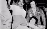 [ẢNH] Jim Jones và tội ác của giáo phái từng ép 900 người tự tử tập thể