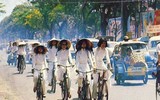Ngắm nhìn hình ảnh phụ nữ Việt thướt tha trong tà áo dài xưa