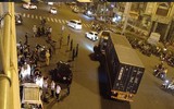 [Ảnh] Thương tâm hiện trường nữ tài xế BMV gây tai nạn liên hoàn ở ngã tư Hàng Xanh
