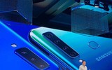 Smartphone độc - lạ của Samsung khiến nhiều người không tin vào mắt