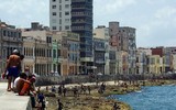 Hòa mình vào nhịp sống thường nhật của người dân Cuba