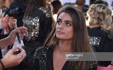 Hậu trường nóng bỏng bây giờ mới được hé lộ ở Victoria's Secret Show 2018