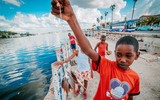 Hòa mình vào nhịp sống thường nhật của người dân Cuba