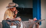 Hòa mình vào nhịp sống thường nhật của người dân Cuba