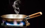 Thói quen nấu nướng gây ung thư 90% bà nội trợ Việt đều 