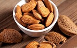 Muốn có giấc ngủ ngon, xin đừng bỏ qua những loại thực phẩm quen thuộc này