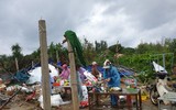 [Ảnh] Cận cảnh lốc xoáy càn quét Phú Yên khiến 27 người bị thương