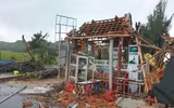 [Ảnh] Cận cảnh lốc xoáy càn quét Phú Yên khiến 27 người bị thương