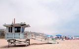 Khó tin khung cảnh đối lập của California trước và sau trận bão lửa kinh hoàng