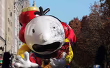[ẢNH] Tưng bừng cuộc diễu hành bóng bay khổng lồ dịp lễ Tạ ơn ở Mỹ