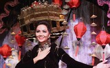 [ẢNH] Cận cảnh trang phục dân tộc gây tranh cãi của H’hen Nie tại Miss Universe 2018