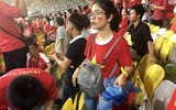 [Ảnh] Những hình ảnh đẹp của CĐV Việt Nam trên sân Bukit Jalil