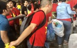 [Ảnh] Những hình ảnh đẹp của CĐV Việt Nam trên sân Bukit Jalil
