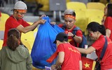 [Ảnh] Những hình ảnh đẹp của CĐV Việt Nam trên sân Bukit Jalil