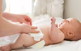Học ngay bí quyết chăm sóc trẻ sơ sinh trong mùa lạnh