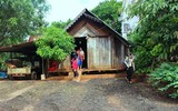 [ẢNH] Xúc động gia cảnh bất ngờ của H'hen Niê sau ánh hào quang