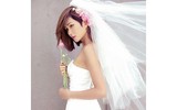 [ẢNH] Lạ mắt khi H'Hen Niê biến hóa với mái tóc dài