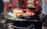 [ẢNH] Khám phá bữa tiệc Giáng sinh ở các nước trên thế giới
