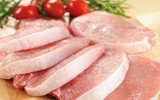 [ẢNH] Lợn dịch hoành hành: Bạn có biết cách chọn thịt lợn tươi ngon, không nhiễm bệnh?