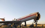 Hình ảnh thương tâm của vụ rơi máy bay Boeing 707 tại Iran