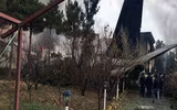 Hình ảnh thương tâm của vụ rơi máy bay Boeing 707 tại Iran