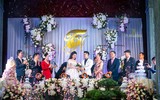 Cô dâu đeo vàng trĩu cổ trong đám cưới sang chảnh bậc nhất Nam Định