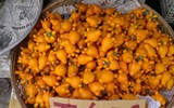 [ẢNH] Sính của lạ, dân Thủ đô mua nhầm cả 