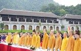 Đông vui lễ hội khai xuân Yên Tử 2019