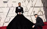 [ẢNH] Chuyện lạ Oscar 2019: Nam tài tử tự tin mặc váy 
