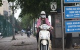[Ảnh] Những hành vi vượt đèn đỏ, đi ngược chiều… cần xử lý thật nghiêm