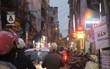 [Ảnh] Những hành vi vượt đèn đỏ, đi ngược chiều… cần xử lý thật nghiêm