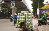 [Ảnh] Những hành vi vượt đèn đỏ, đi ngược chiều… cần xử lý thật nghiêm
