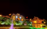 [ẢNH] Cận cảnh vẻ đẹp tráng lệ của chùa Ba Vàng