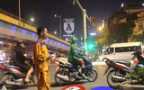 [ẢNH] Phần đường Láng không dành cho xe máy: Nhiều người bị 