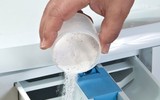 Những cách đơn giản vệ sinh và bảo quản áo da hiệu quả tại nhà